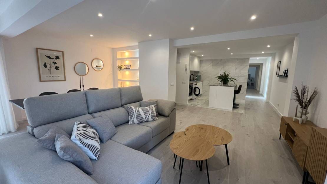 Modern  Apartment for Sale in Prime Torrevieja Location
